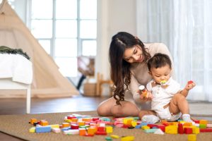 Cách dạy trẻ 1 tuổi bướng bỉnh