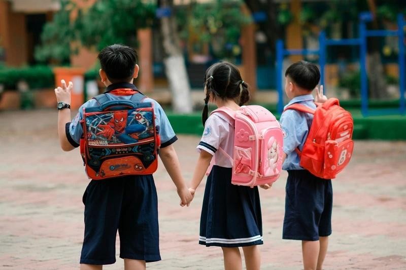 Cách dạy trẻ 12 tuổi bướng bỉnh